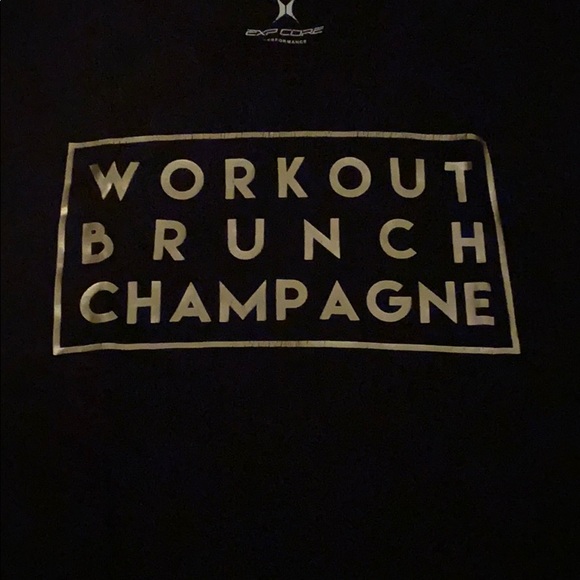 Cropped graphic tee - Picture 2 of 4